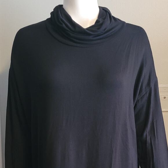 NWT Liz Claiborne Weekend Womens XL Black Liquid Knit Slinky Cowl Neck Tunic Top - Picture 2 of 11